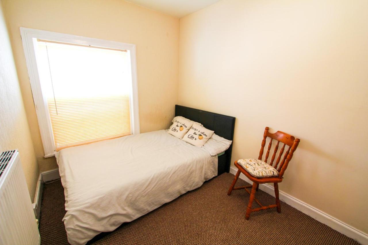 Central Bolton Accommodation 部屋 写真