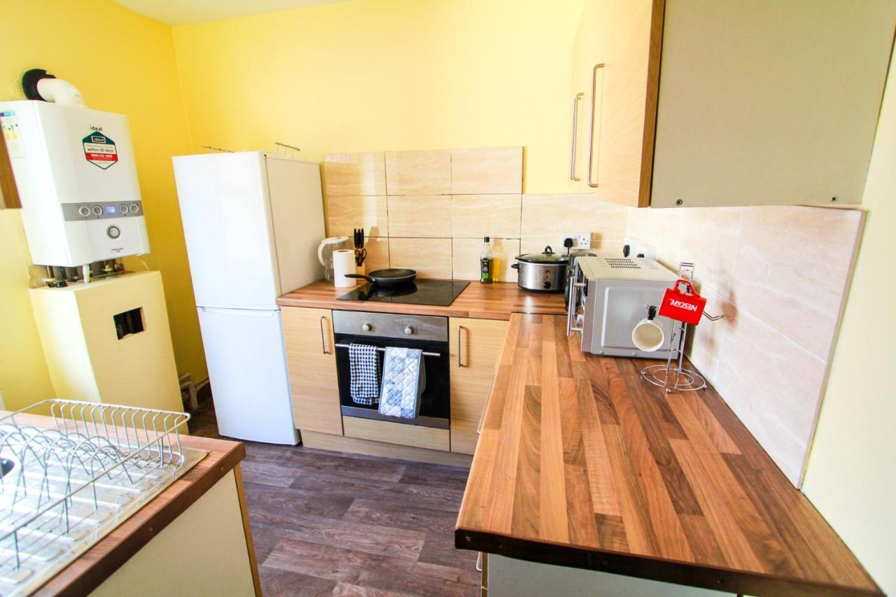 Central Bolton Accommodation エクステリア 写真